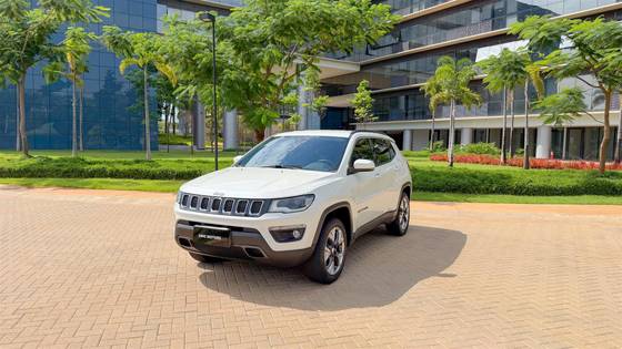 JEEP COMPASS 2.0 16V DIESEL LONGITUDE 4X4 AUTOMÁTICO JEEP COMPASS 2.0 16V DIESEL LONGITUDE 4X4 AUTOMÁTICO